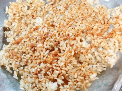 レンジで簡単『ツナ米チップス』